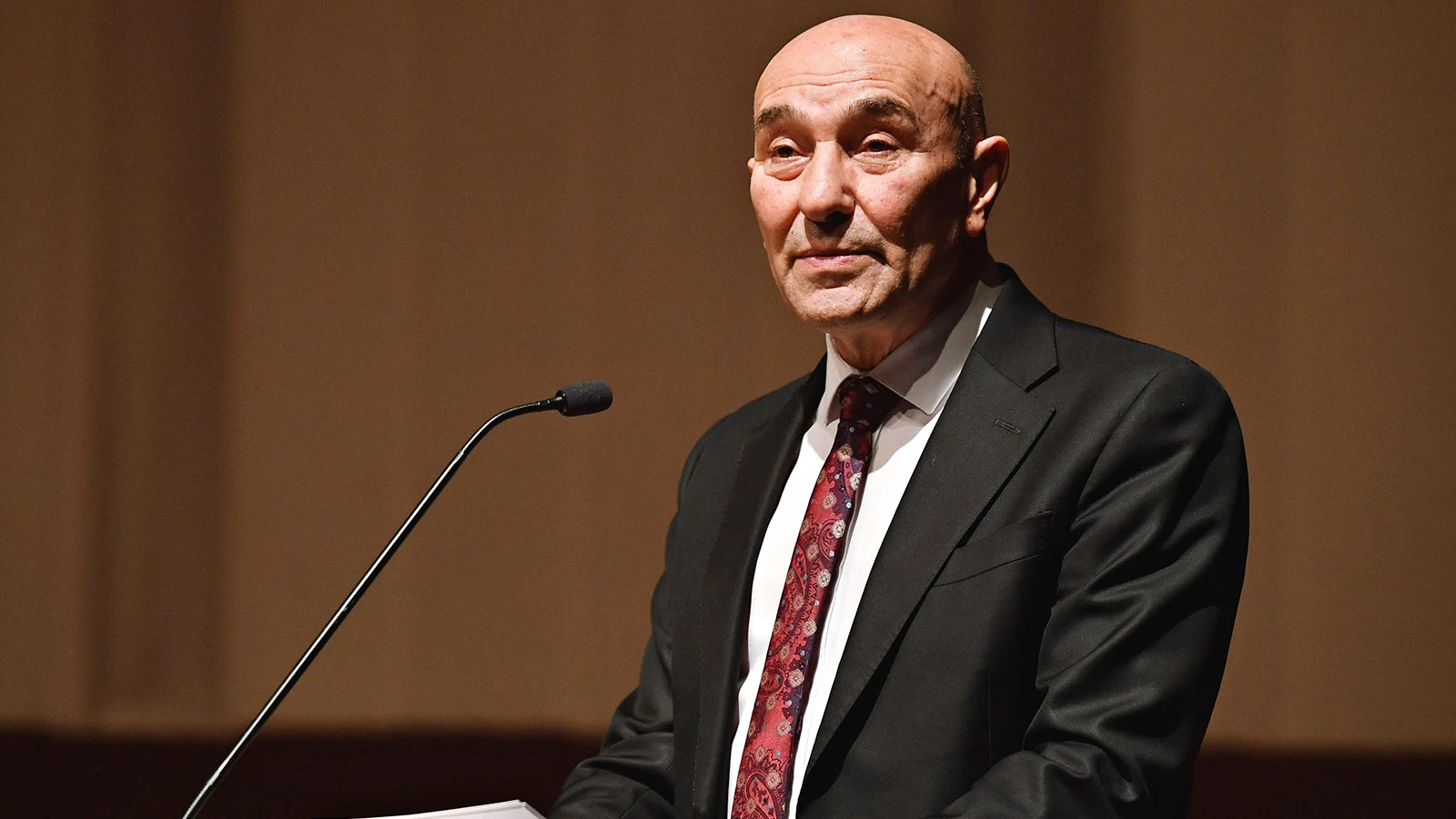 İzmir'deki operasyonlar: Tunç Soyer ve Şenol Aslanoğlu hakkında iddianame hazırlandı