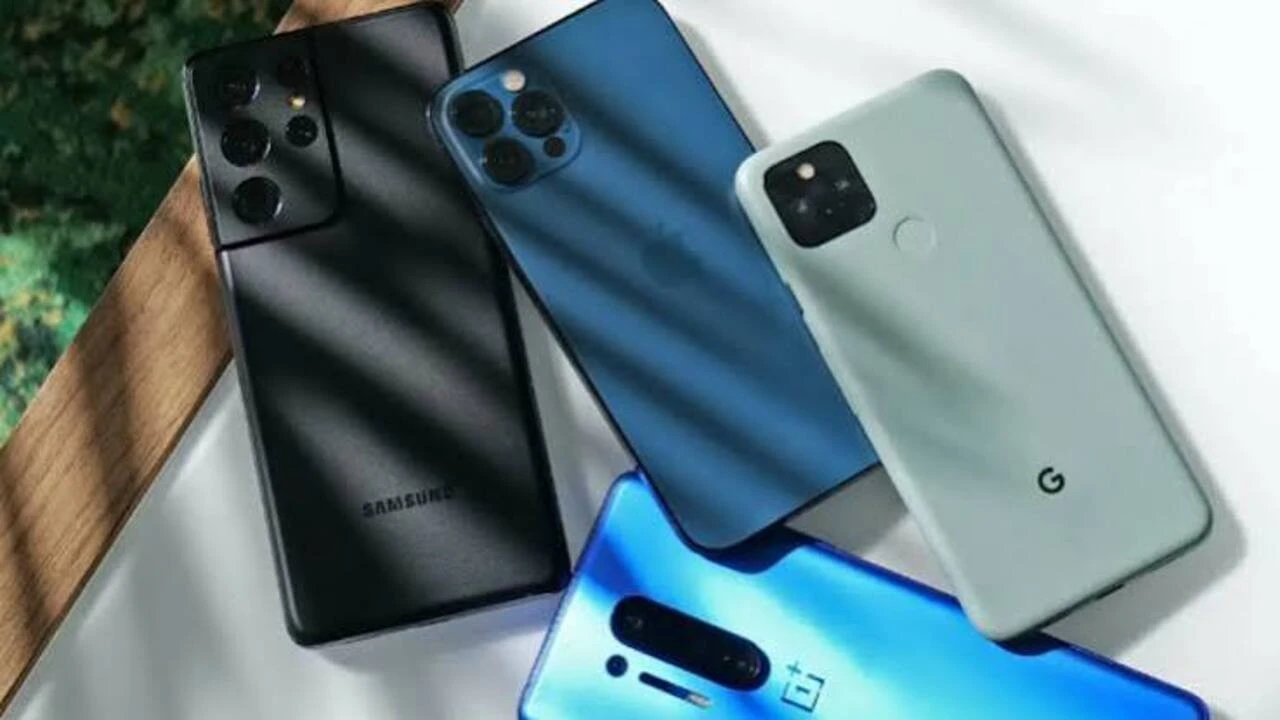 Bellek Krizinin Vurduğu Akıllı Telefon Satışlarında Tarihin En Büyük Düşüşü