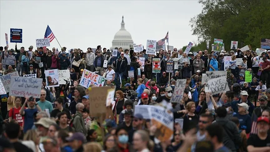 ABD genelinde Trump yönetimine karşı protesto gösterileri yapıldı