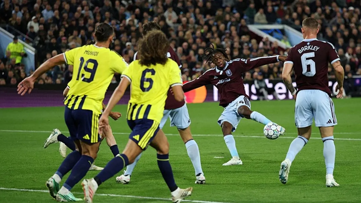 Aston Villa Fenerbahçe karşısında farkı 2'ye çıkardı! İşte maçın golleri