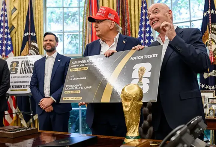 Trump'a ‘FIFA Barış Ödülü’ verildi