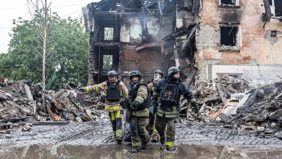 Rusya’dan Ukrayna’ya Hava Saldırısı: 1 Ölü, 8 Yaralı