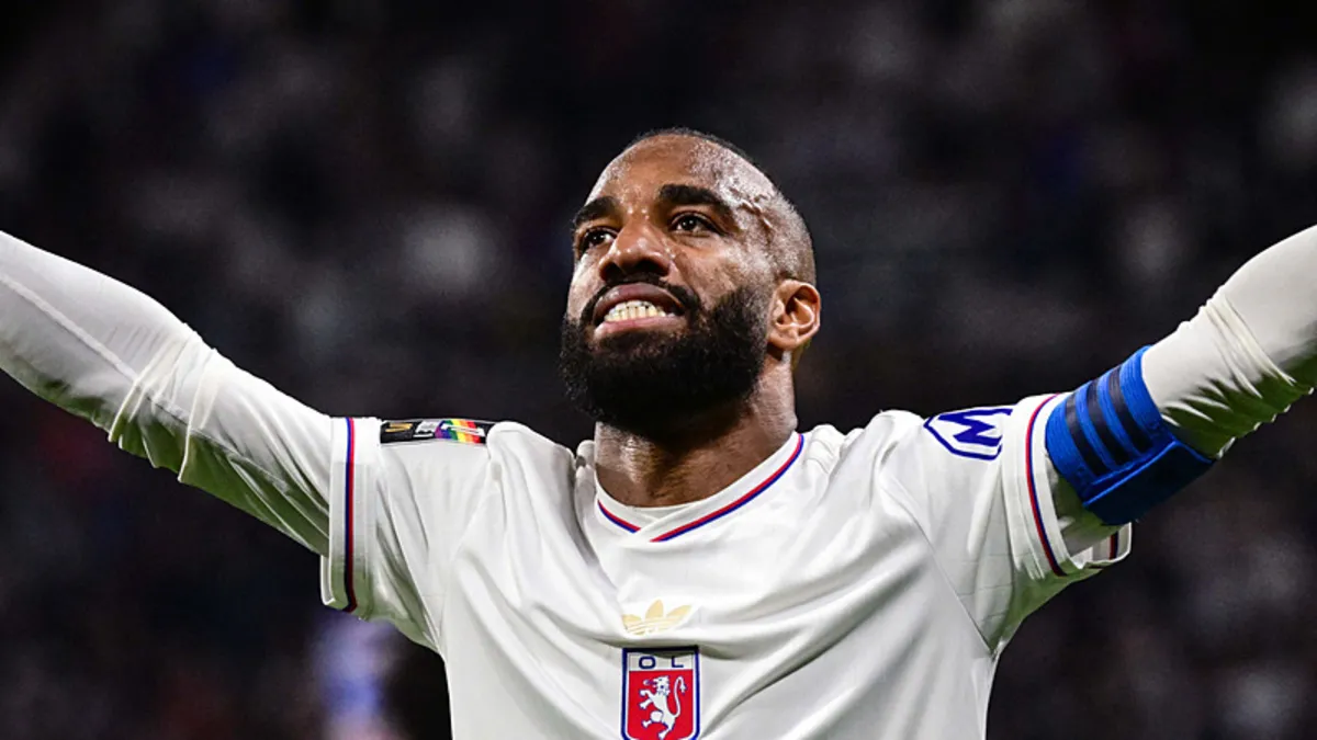 TRANSFER HABERİ | Beşiktaş'ta rota yeniden Alexandre Lacazette! Görüşmeler başladı