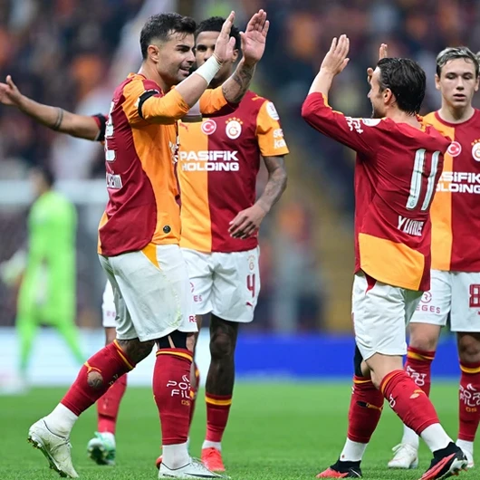 Galatasaray'ın Gençlerbirliği Kamp Kadrosu Belli Oldu: 4 İsim Kafilede Yer Almadı