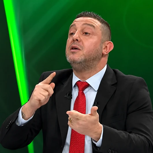 Nihat Kahveci Fenerbahçe'nin Hoca Adayına Karşı Çıktı: "Sakın Gelmesin!"