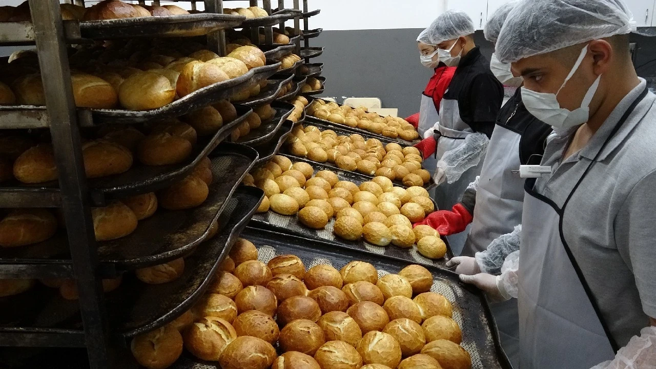Fabrika gibi okul! Öğrenciler 1.5 milyon ciro yapıyor