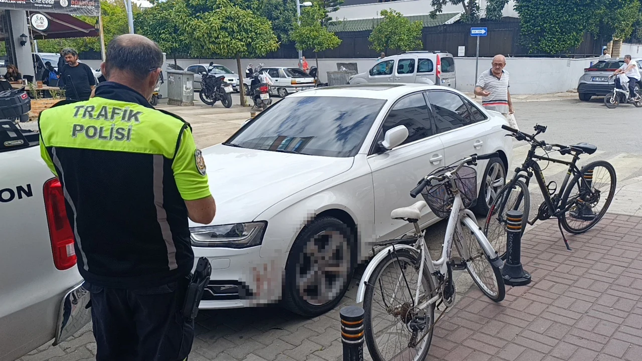 ‘Araçta kan var’ ihbarı polisi alarma geçirdi, gerçek çok başka çıktı