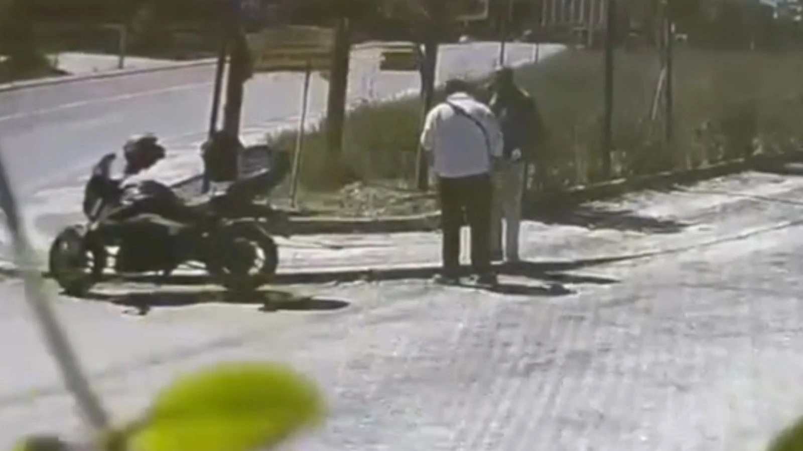 Kendilerini polis ve savcı olarak tanıtıp dolandırıcılık yapanlara operasyon: 25 tutuklama