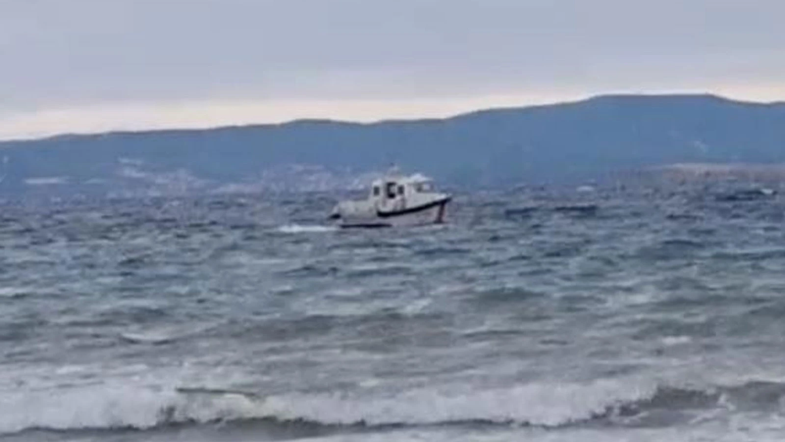 Gelibolu açıklarında tekne faciası: 3 kişi hayatını kaybetti