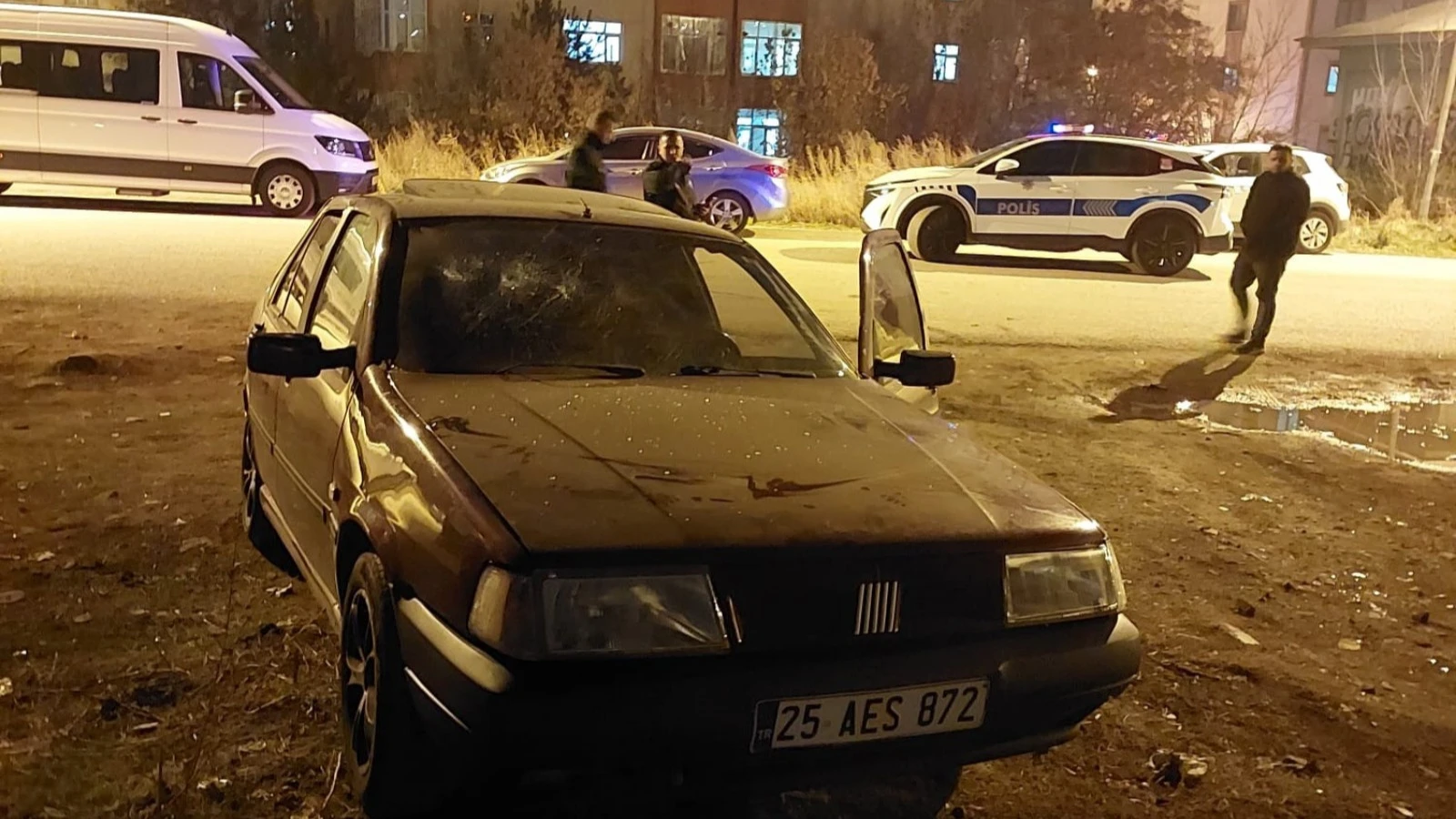 Erzurum'da bıçakla kavga: İki kişi yaralandı
