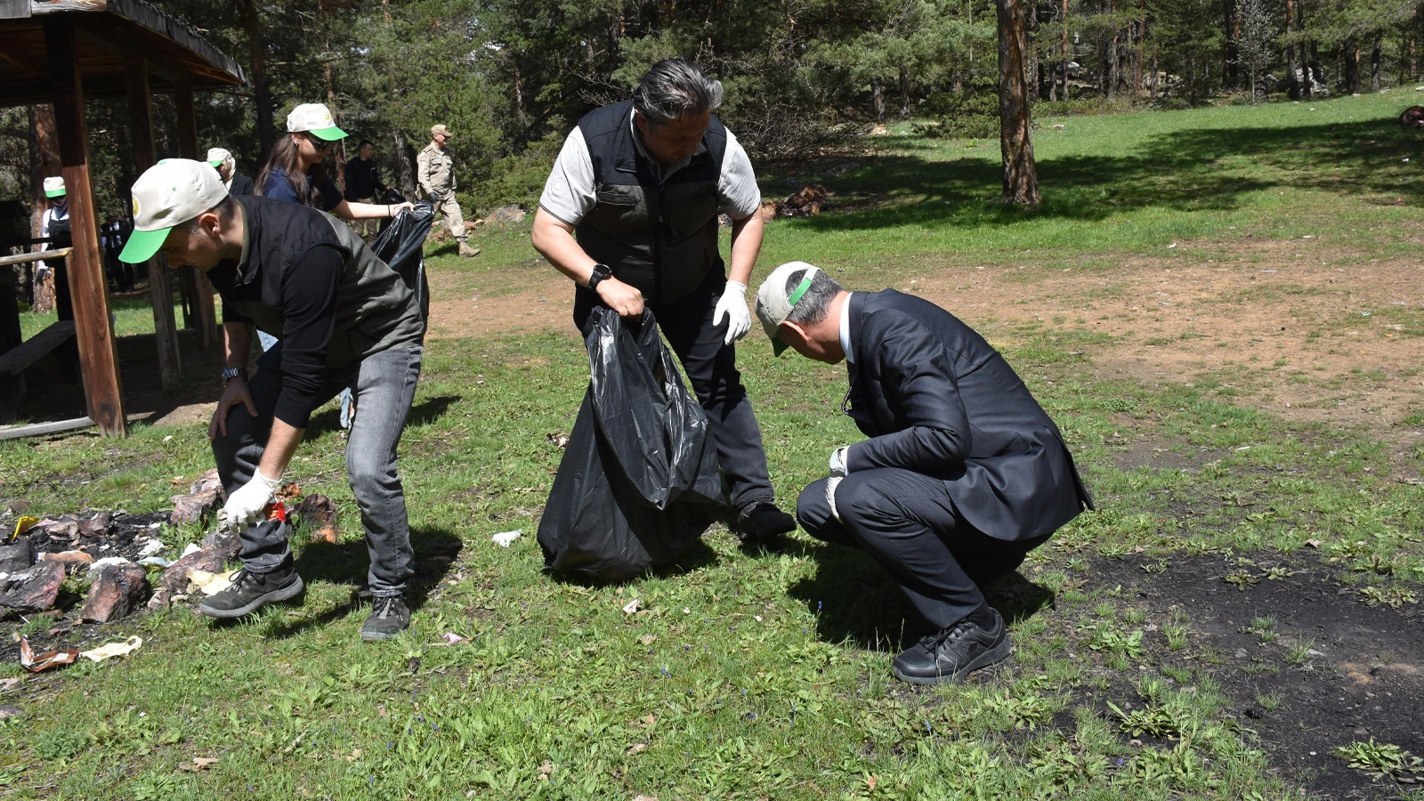 Gümüşhane, Artvin ve Ordu'da doğada çevre temizliği yapıldı