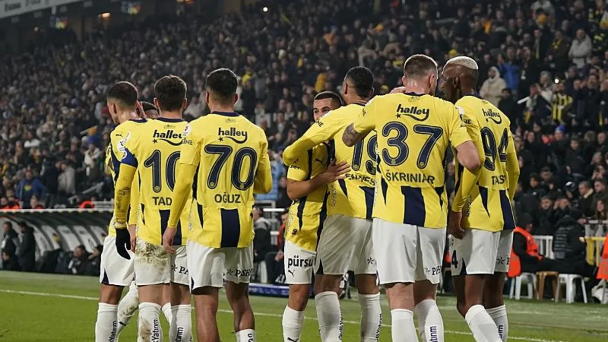 Fenerbahçeliler havaya uçacak! Yeni sezonun ilk transferi bitiyor