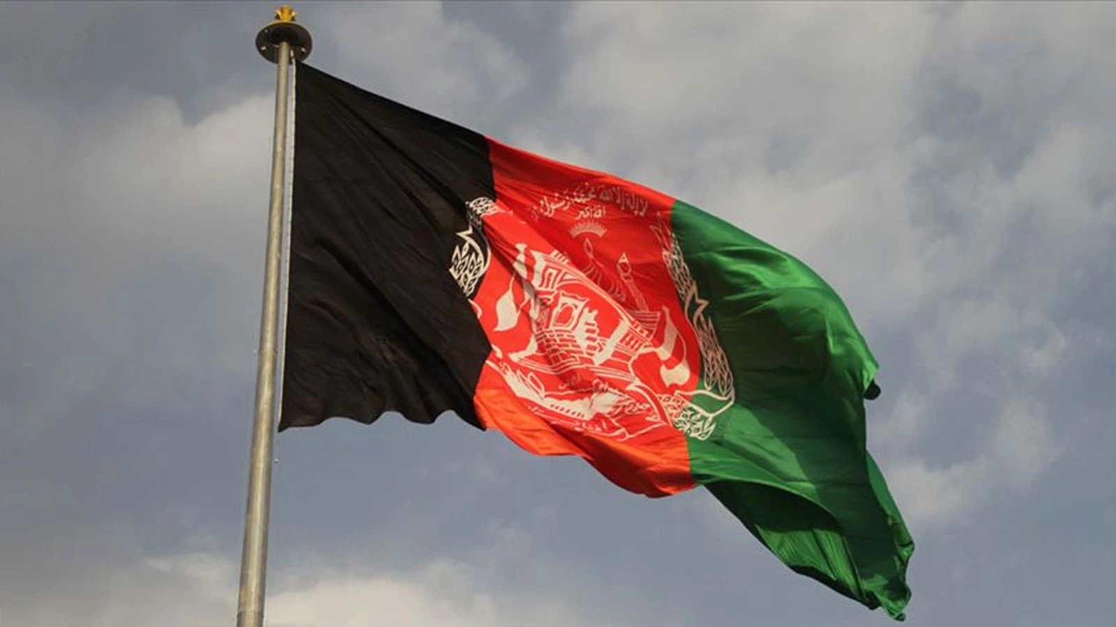 Afganistan'da uçuruma yuvarlanan araçtaki 15 kişi öldü