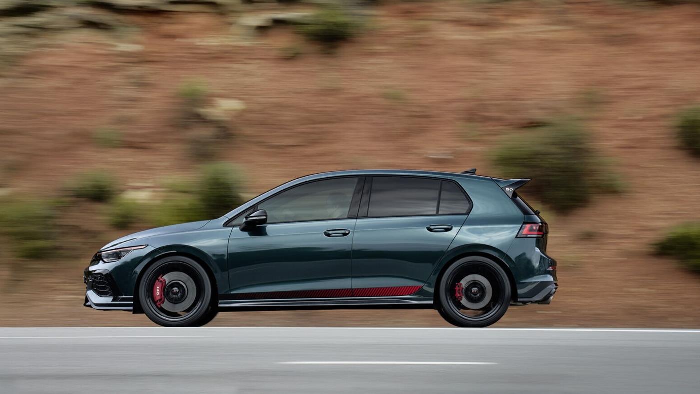 Yeni Volkswagen Golf için ilk görüntü paylaşıldı: Büyük değişim var