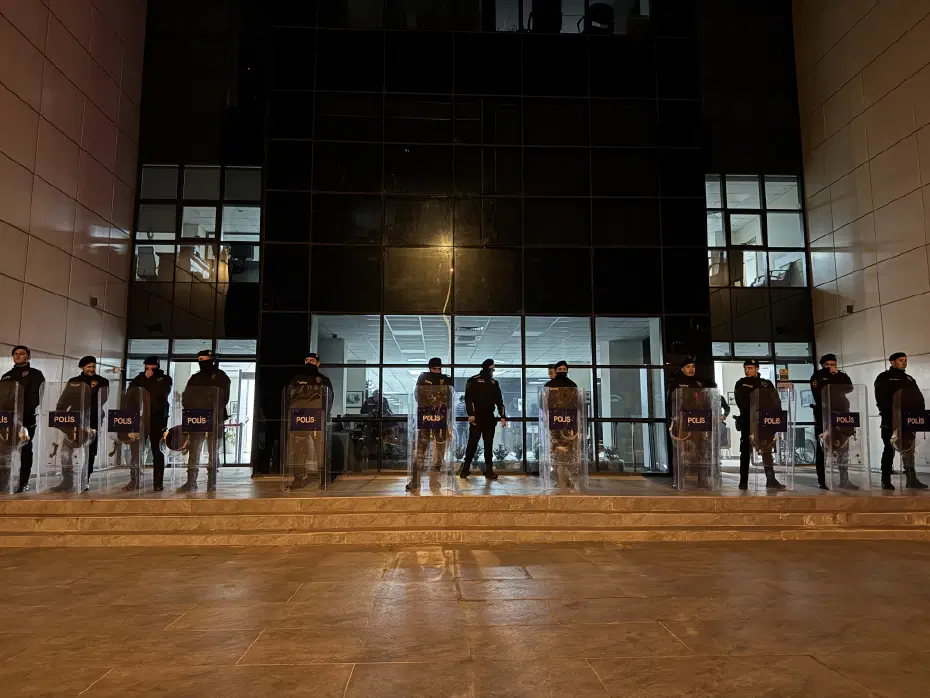 Uşak ve Marmaris Belediyesi'ne operasyon. 14 gözaltı