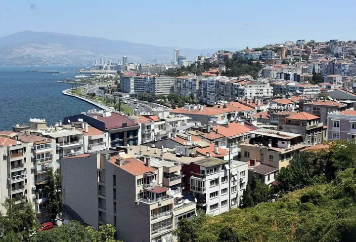 İzmir'de Konut Satışları Yüzde 14,9 Oranında Azaldı