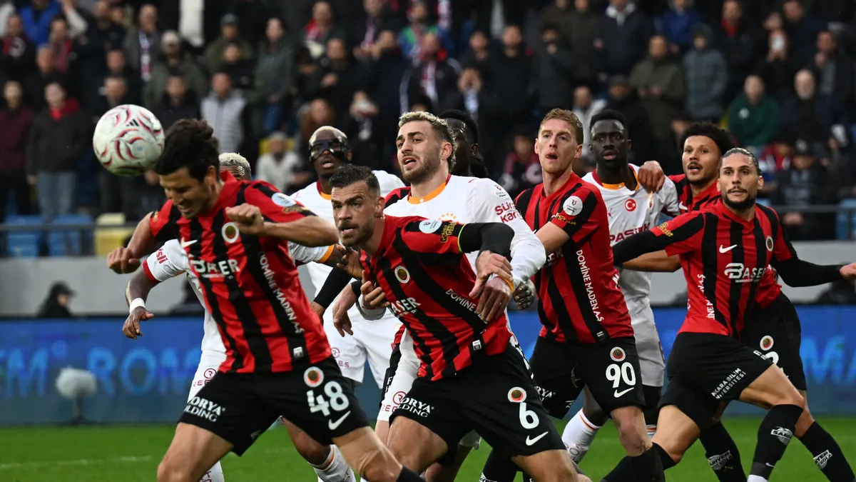 Spor Yazarları Gençlerbirliği-Galatasaray Maçını Değerlendirdi