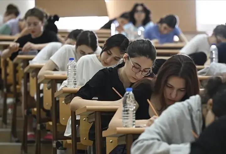 Bu işte bir tuhaflık var! OKULDA BİRİNCİ YKS'DE SONUNCU