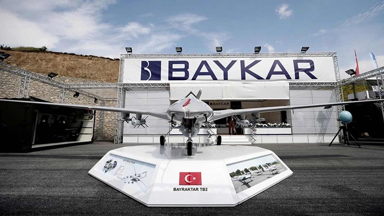 İtalya Savunma Bakanlığı heyeti Baykar tesislerini gezdi