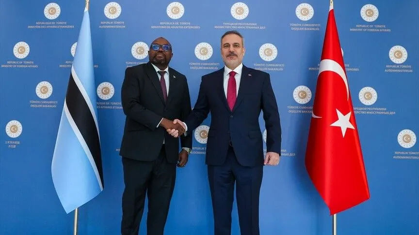 Dışişleri Bakanı Fidan, Botsvana Uluslararası İlişkiler Bakanı Butale ile görüştü