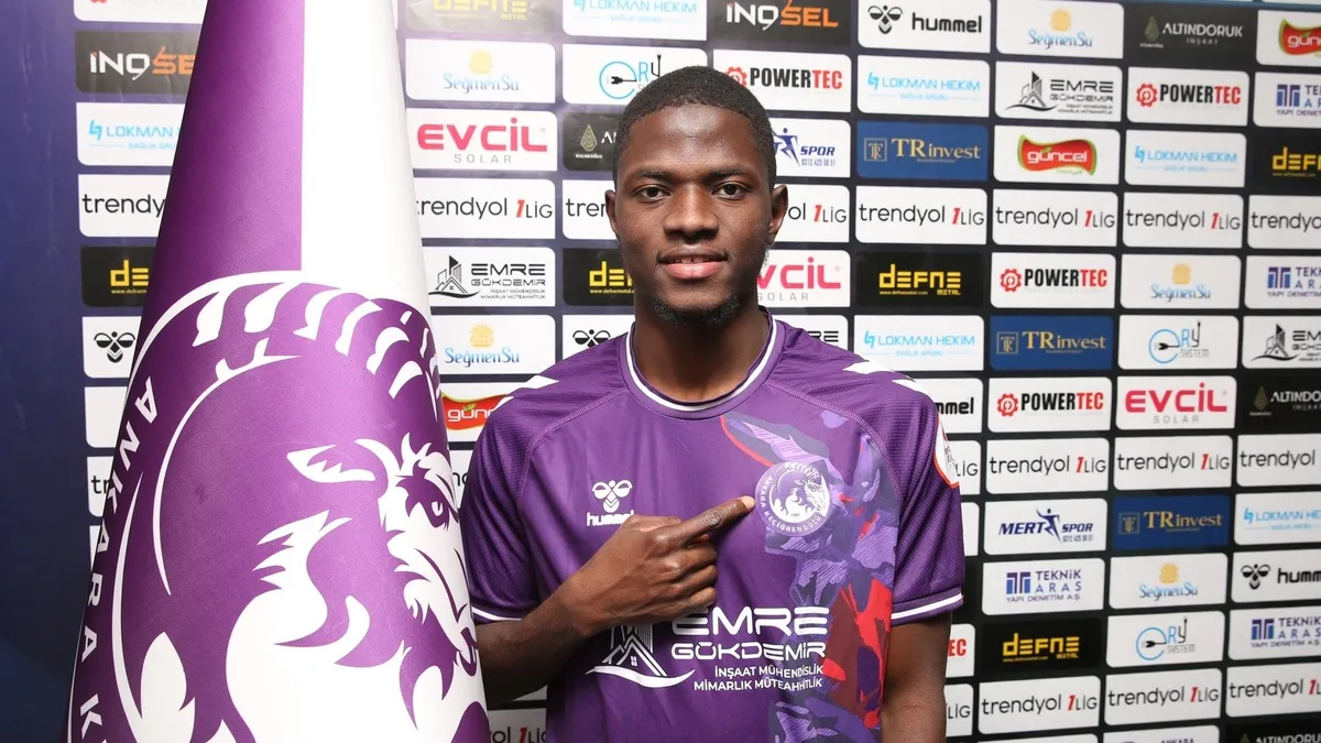 Ankara Keçiörengücü Gineli futbolcu Ousmane Diaby'yi transfer etti