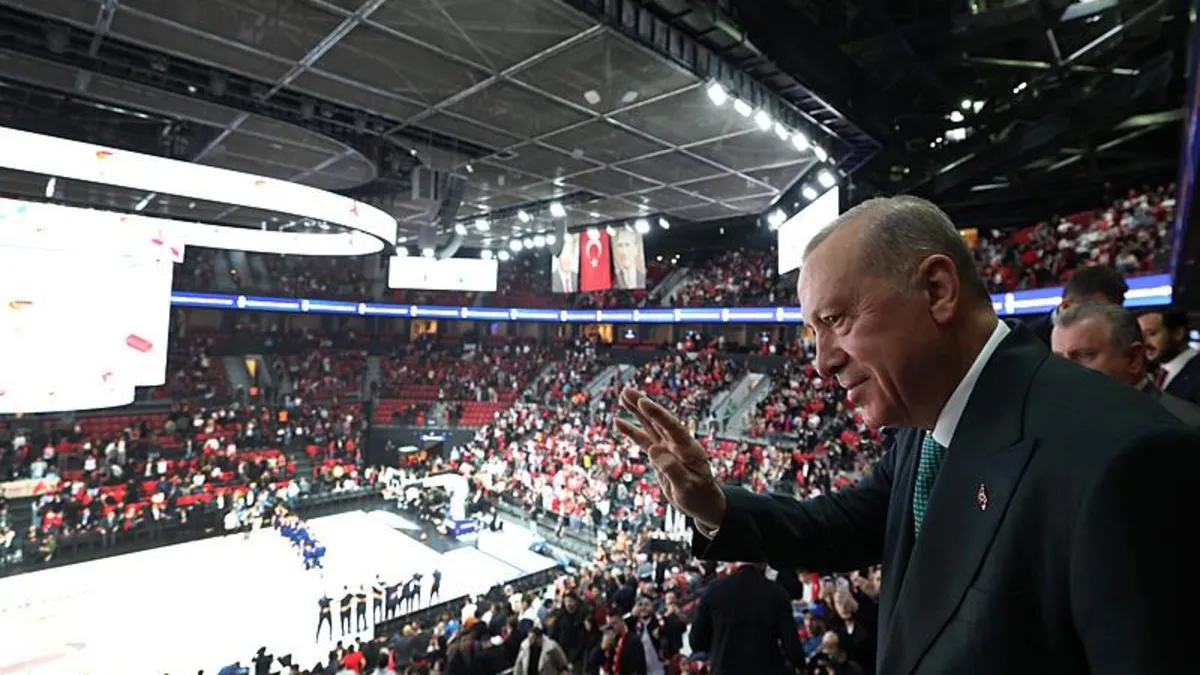 Başkan Recep Tayyip Erdoğan'dan 12 Dev Adam'a destek! Maçı tribünden izledi