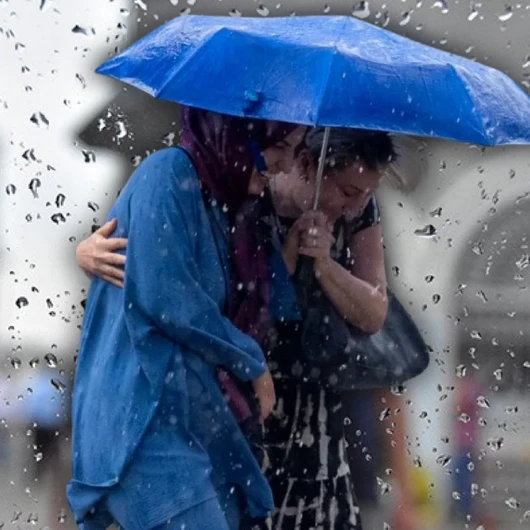 Kuvvetli Sağanak Alarmı! Meteoroloji 19 İli İşaret Etti: İşte Yağmurun Başlayacağı Saatler