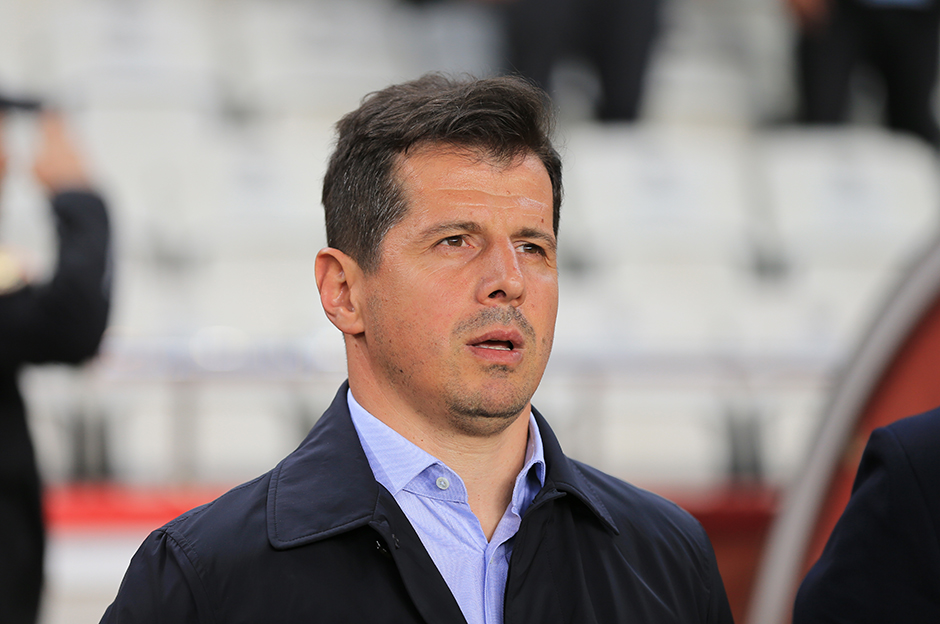 Antalyaspor'da Emre Belözoğlu'na güvenoyu: Başkan planı açıkladı