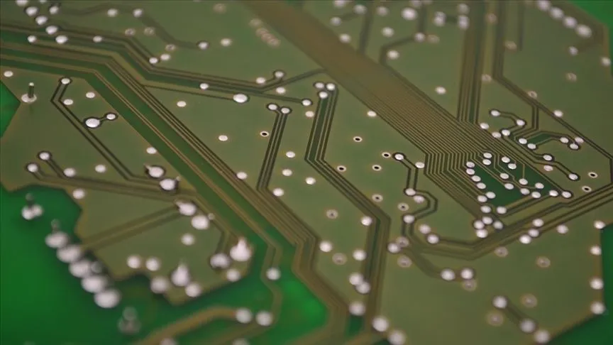 Küresel yarı iletken satışları 2025'te yüzde 25,6 arttı