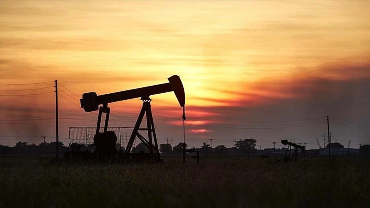 ABD-Çin ticaret görüşmelerindeki olumlu hava petrol fiyatlarını destekledi