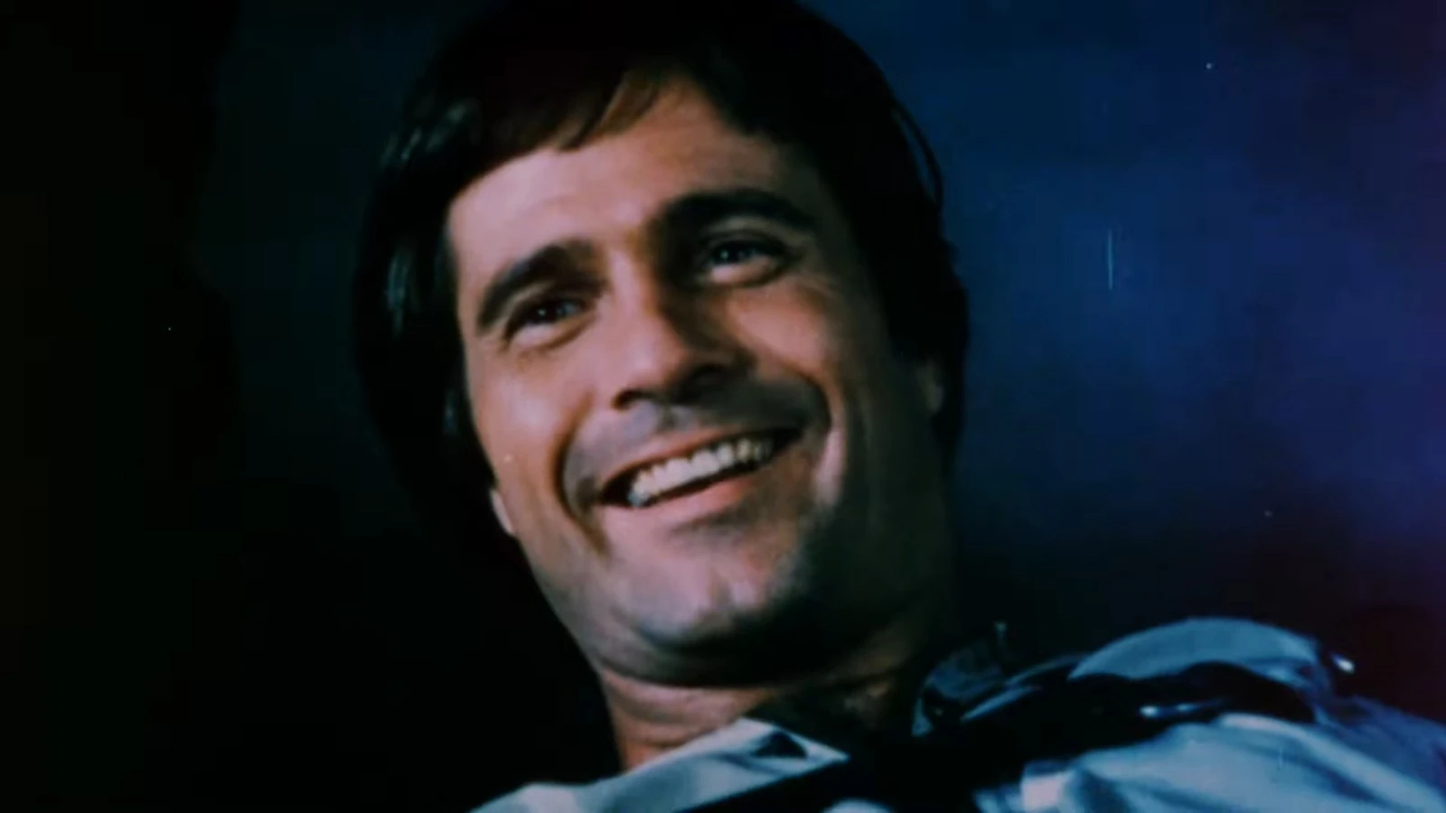 Kült dizi Buck Rogers'ın kahramanı ünlü oyuncu Gil Gerard hayatını kaybetti