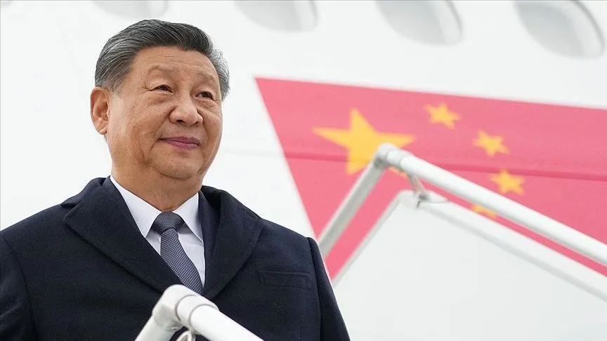 Çin Devlet Başkanı Şi, ABD ile ticari gerilimin arttığı dönemde Vietnam'ı ziyaret ediyor