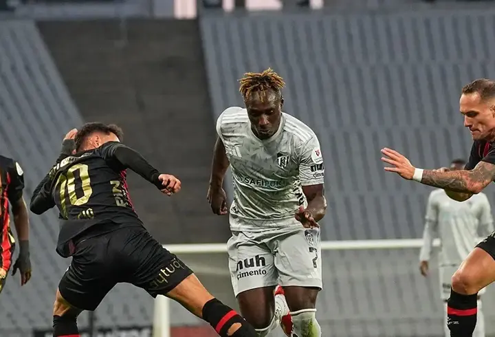 Kocaelispor, Fatih Karagümrük’ten puanı uzatmada kaptı