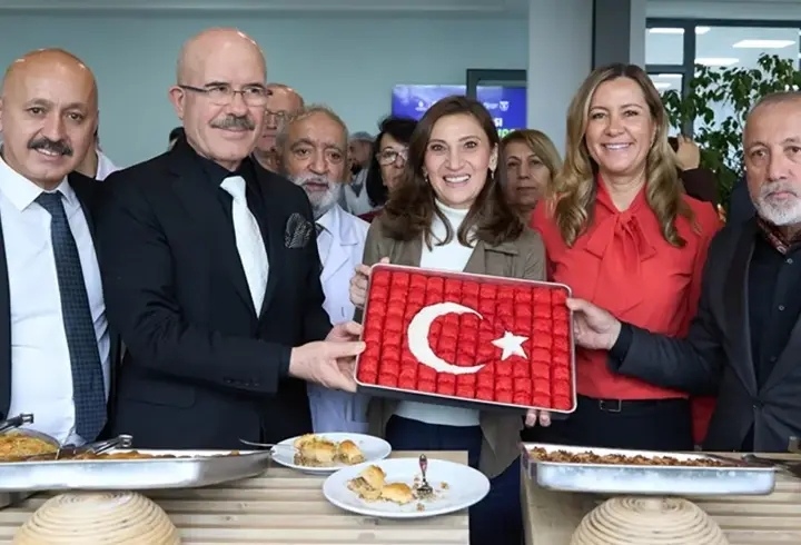 Kadın ustalar en iyi baklavayı yapmak için yarıştı