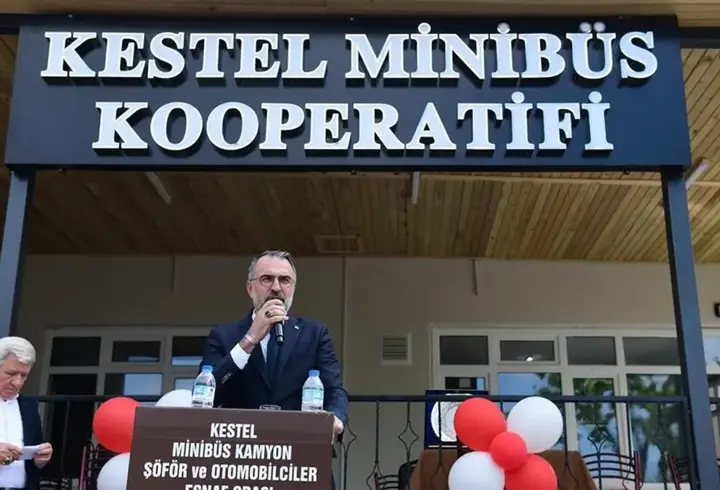 Kestel Belediyesi tarafından yenilenen Kestel Minibüs Kooperatifi hizmete açıldı