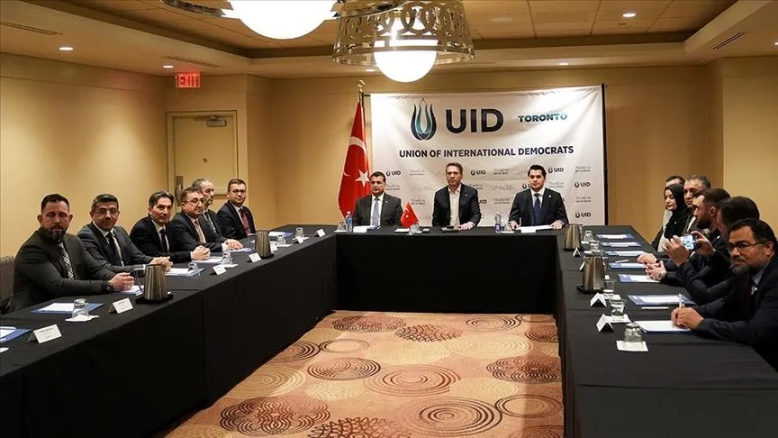 Bakan Bayraktar, Türkiye-Kanada ilişkilerinde yeni bir döneme girildiğini belirtti
