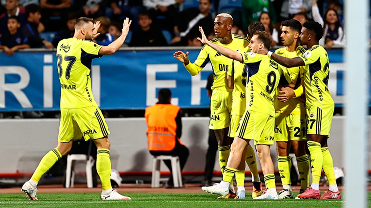 UEFA Avrupa Ligi başlıyor: Fenerbahçe sahneye çıkıyor