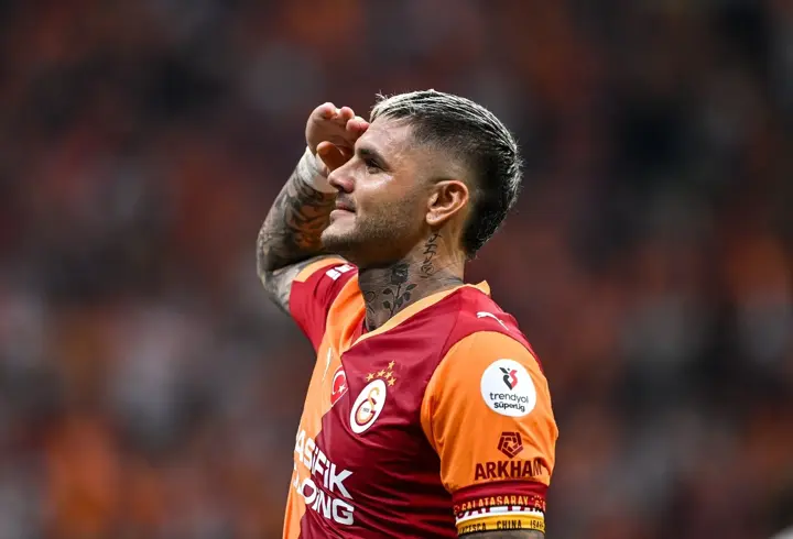 Galatasaray'da yedek kalan Mauro Icardi'den, teknik heyete sürpriz öneri
