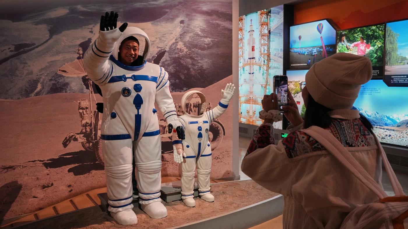 Çin, 2030’a kadar Ay’a astronot göndermeye hazırlanıyor