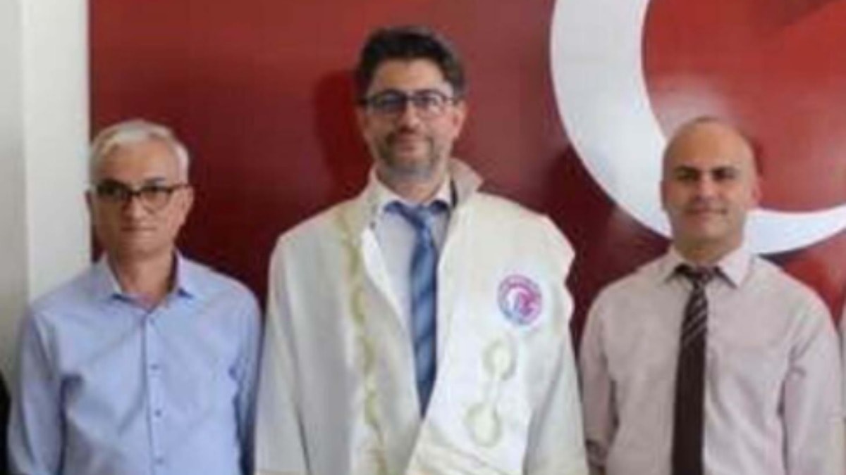 Sahte diplomayla çaycı olduğu okulda mali işler koordinatörlüğüne yükseldi