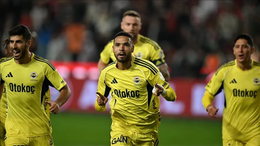 Fenerbahçe, Gaziantep FK'yi mağlup etti