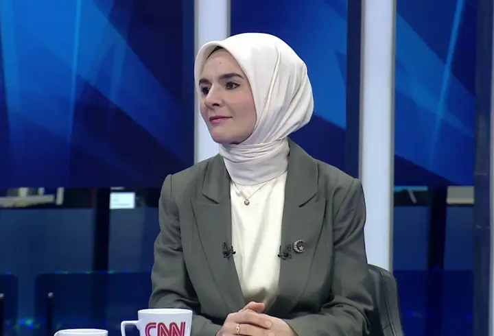 Aile ve Sosyal Hizmetler Bakanı Göktaş'tan sanal medya ve doğum izni düzenlemesi açıklaması