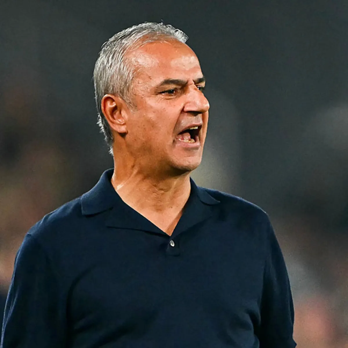 Fenerbahçe'nin yıldızından şok ayrılık talebi! Son kararı İsmail Kartal verecek