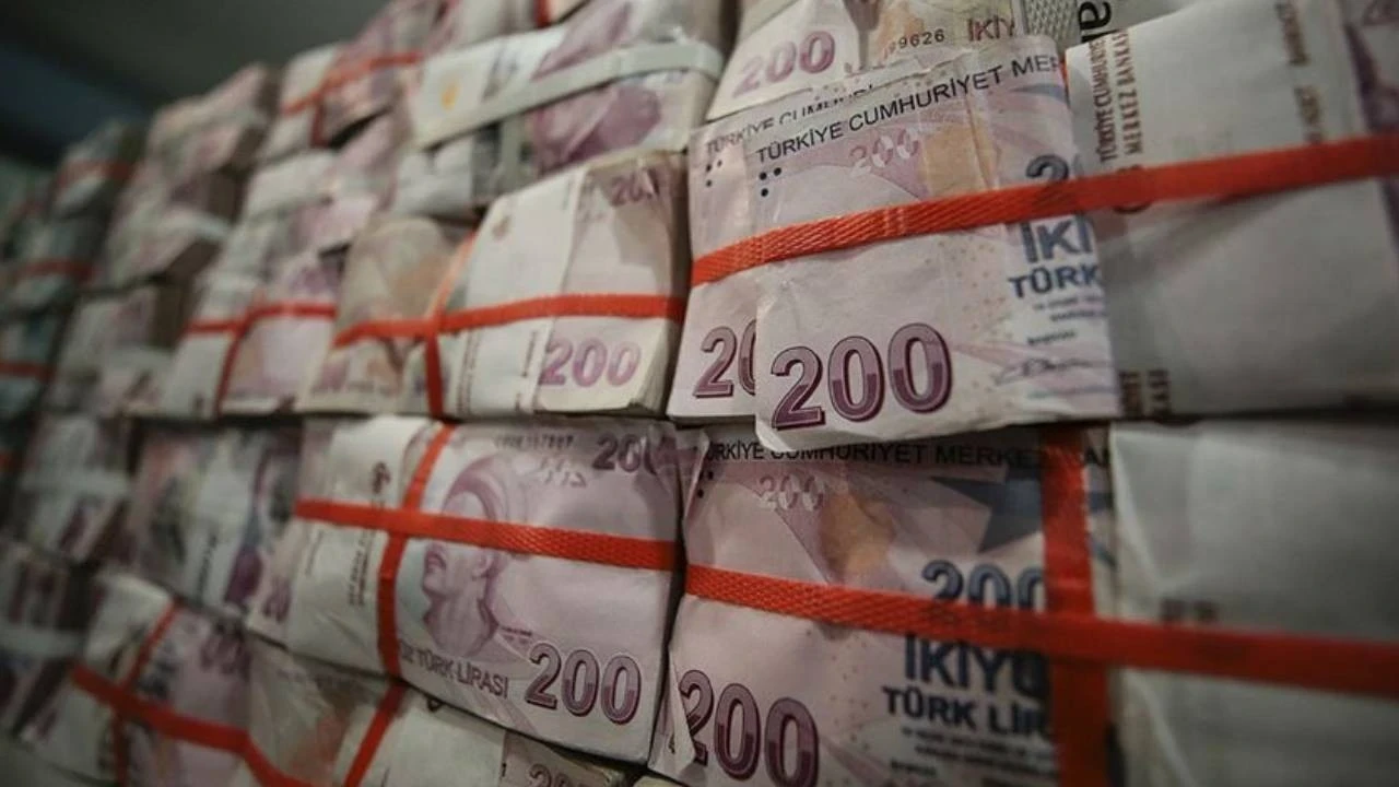 Kamu yatırımları özel kesim yatırımlarını destekleyecek