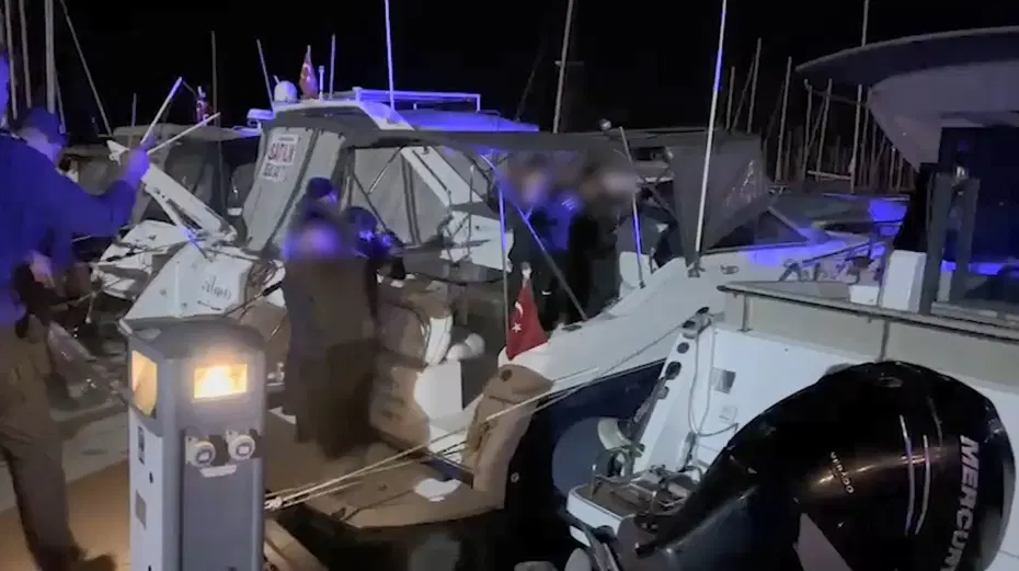 Yunanistan'a kaçmaya çalışan dört suç örgütü üyesi yakalandı