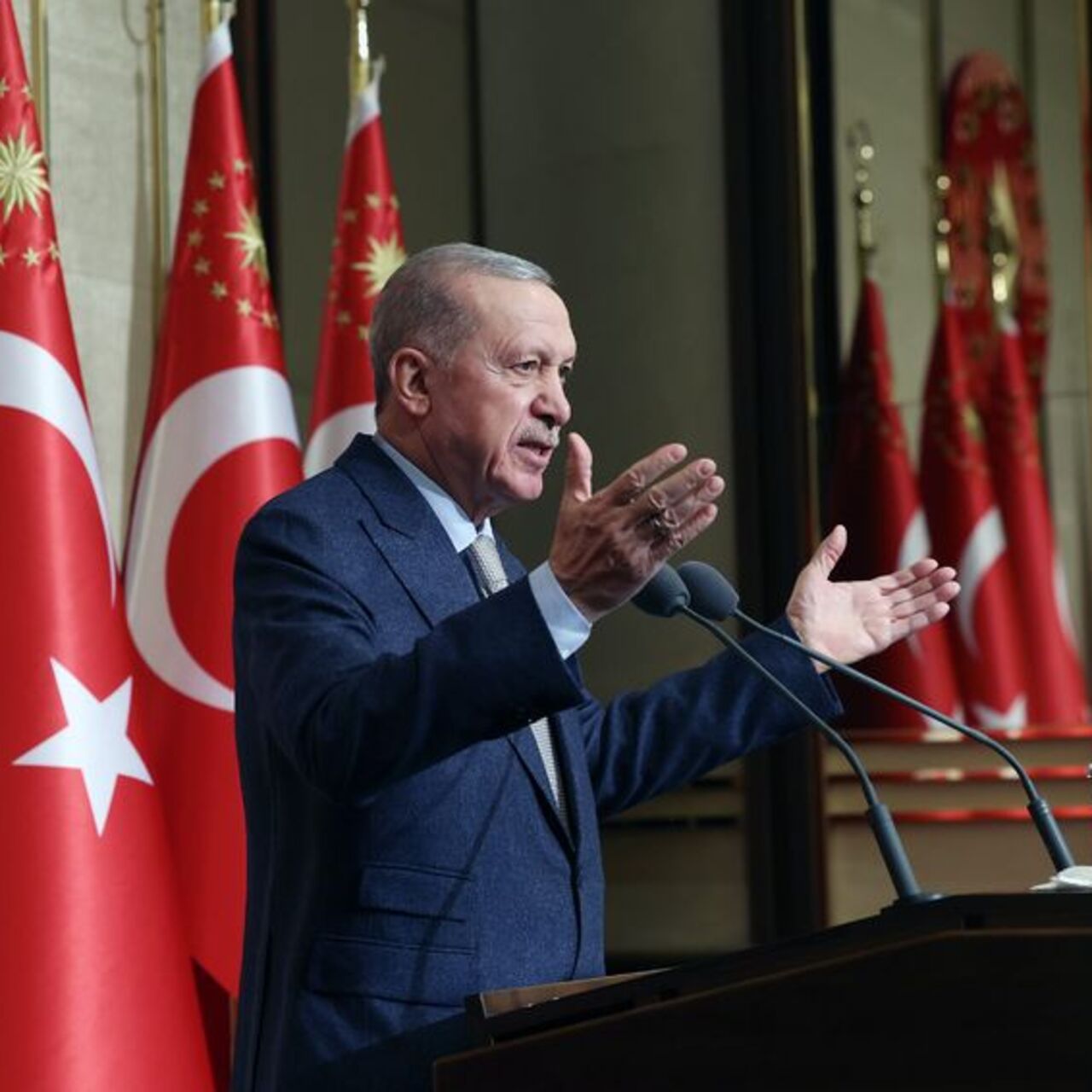 Cumhurbaşkanı Erdoğan'dan sokak röportajları tepkisi