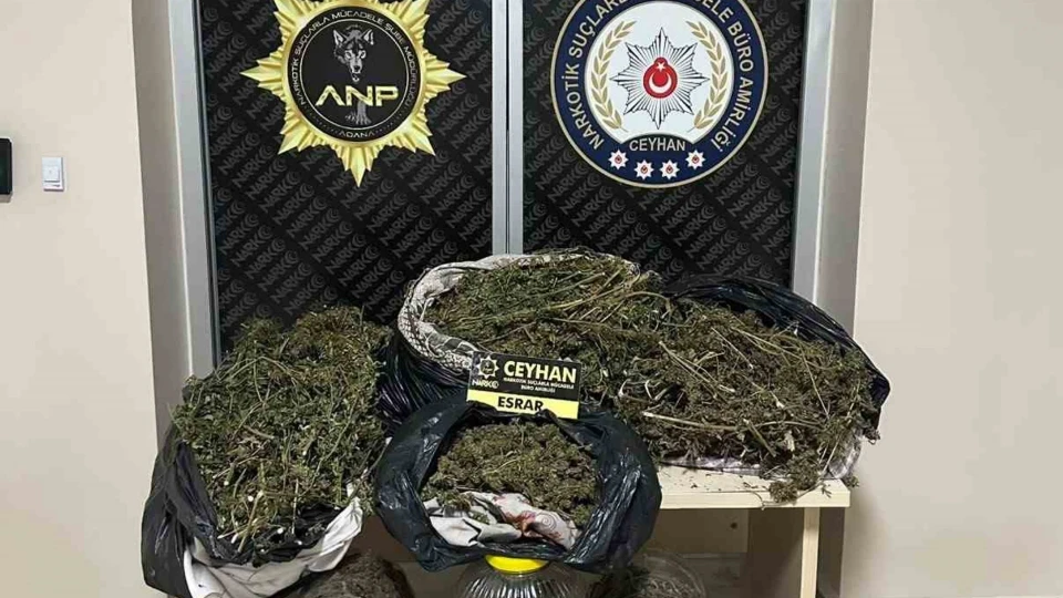 Ceyhan’da Uyuşturucu Operasyonu: 8 Kilo 562 Gram Esrar Ele Geçirildi