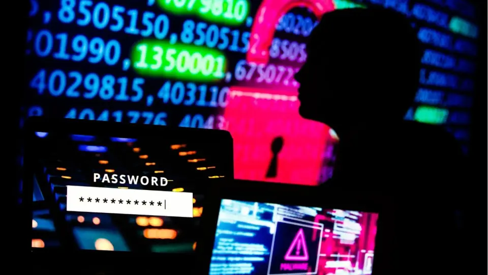 Fransa'nın posta ve bankacılık hizmetleri siber saldırıya uğradı