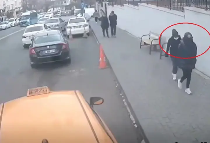 Yüzleri maskeli 2 hırsızlık şüphelisi yakalandı