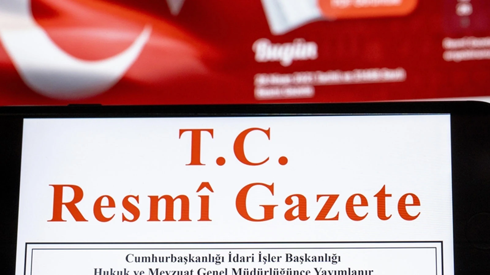 Cumhurbaşkanı Erdoğan imzaladı! O isimler görevden alındı